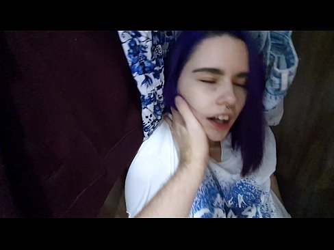 ❤️ Nire ahizpa armairuan aurkitu eta lagundu zion esperma ❌ Porno gurean eu.banglablog.top ❌️