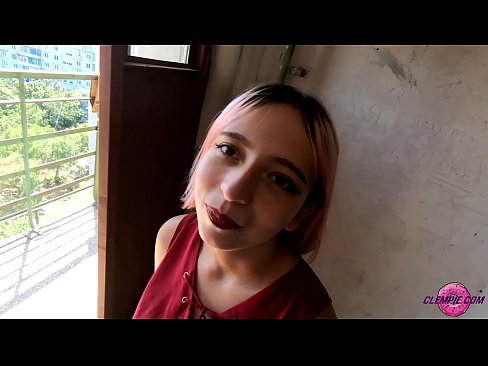 ❤️ Ikasle sentsuak arrotz bat zurrupatzen du kanpoaldean - Cum On His Face ❌ Porno gurean eu.banglablog.top ❌️